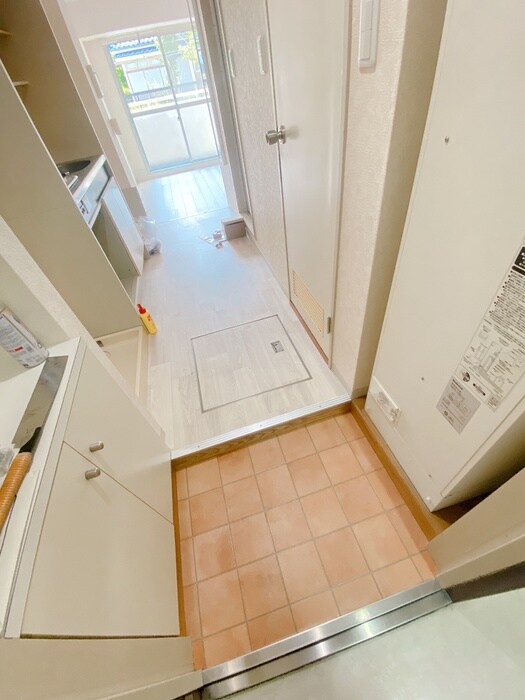 物件内観写真17　(玄関)