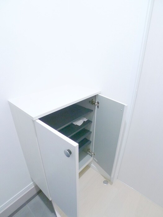 物件内観写真17　(靴箱)