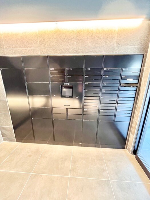 物件外観写真4　(建物設備)