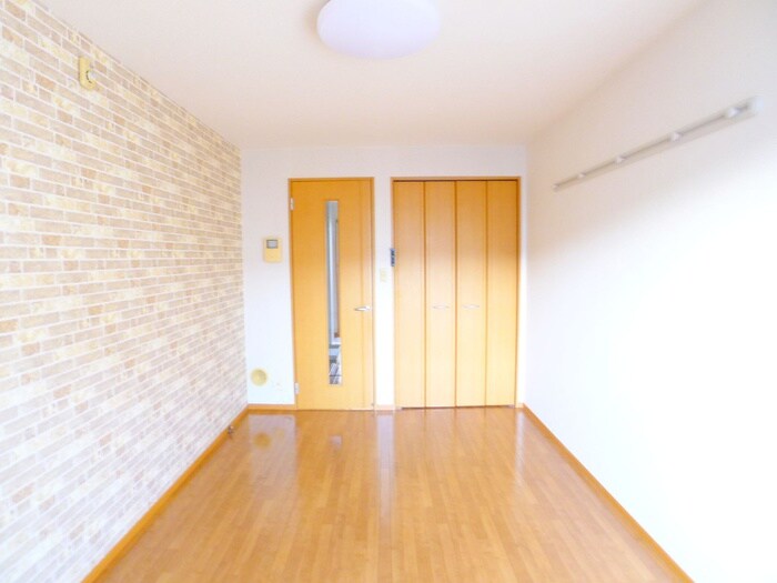 物件内観写真21　(居室)