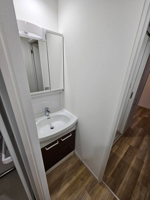 物件内観写真13　(洗面)