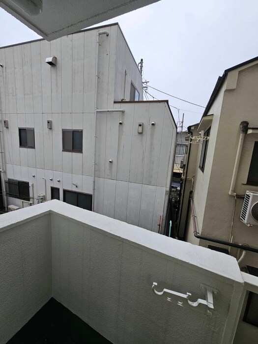 物件内観写真21　(室内からの展望)