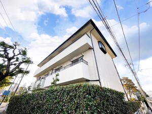 アルス国立外観写真