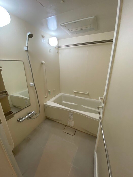 物件内観写真12　(バス／シャワールーム等)