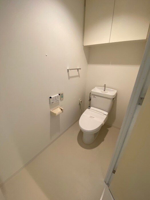 物件内観写真13　(トイレ)