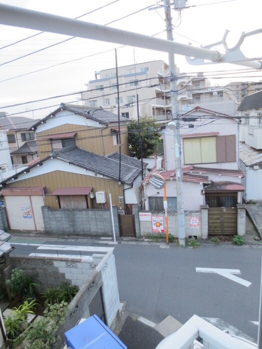 物件内観写真16　(室内からの展望)