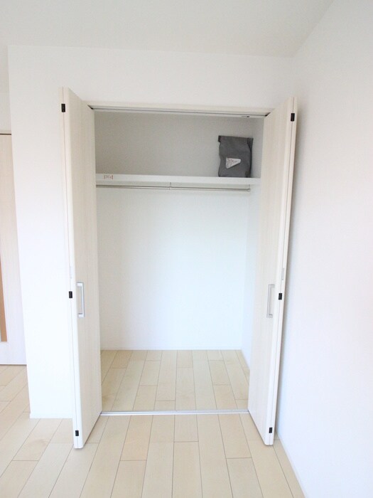 物件内観写真11　(収納)