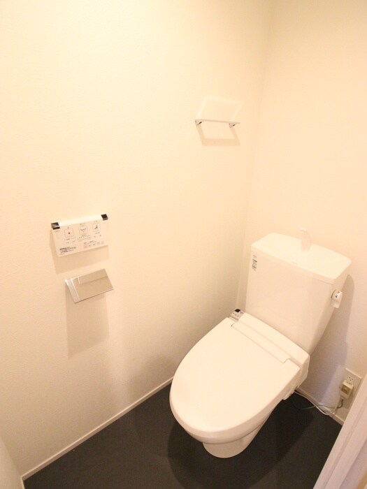 物件内観写真15　(トイレ)