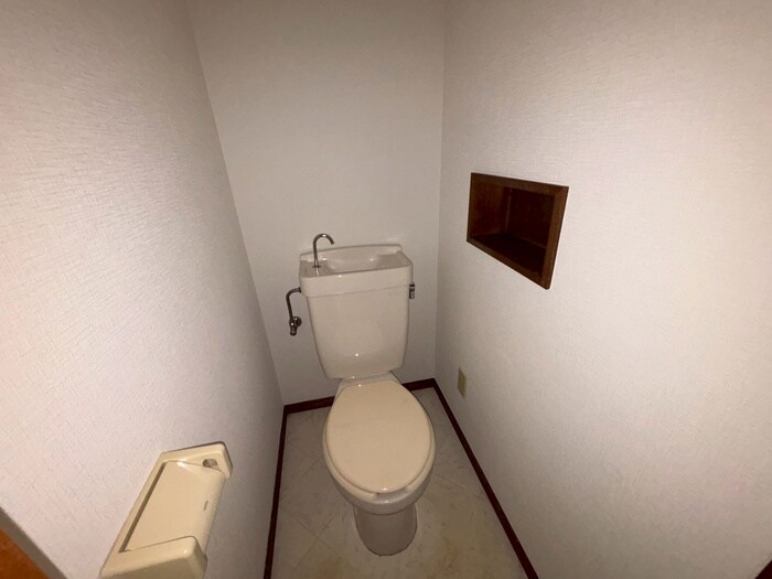 物件内観写真12　(トイレ)