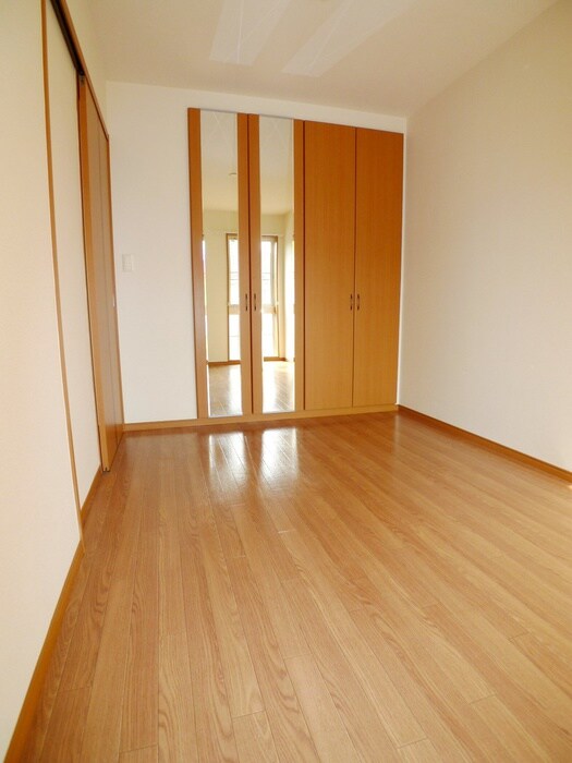 物件内観写真14　(居室)