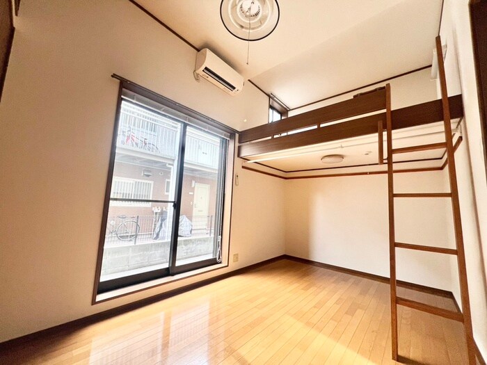 物件内観写真7　(居室)