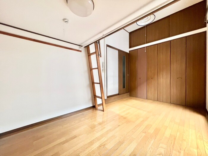 物件内観写真10　(居室)