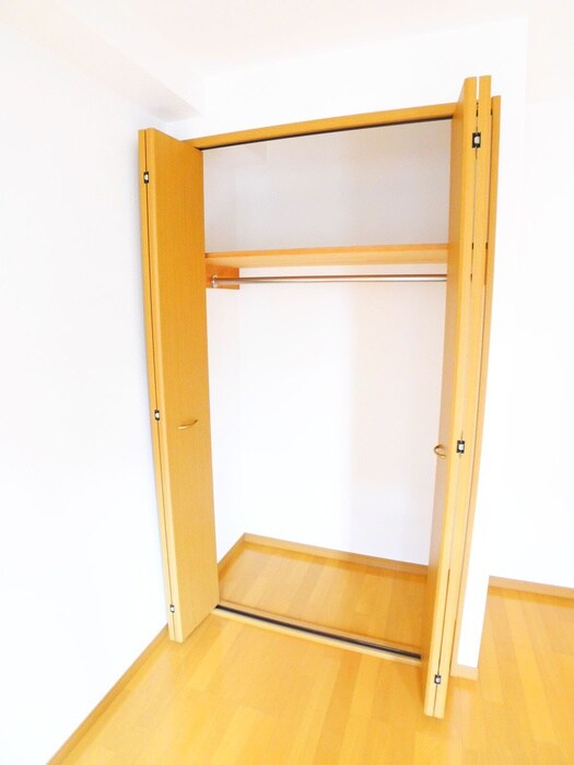 物件内観写真10　(収納)