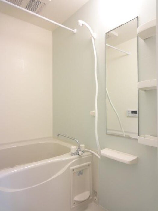 物件内観写真8　(バス／シャワールーム等)