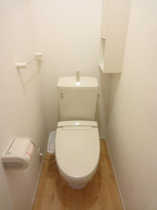 物件内観写真10　(トイレ)