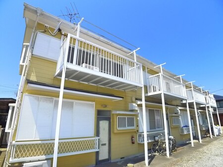 コウノハイツ外観写真