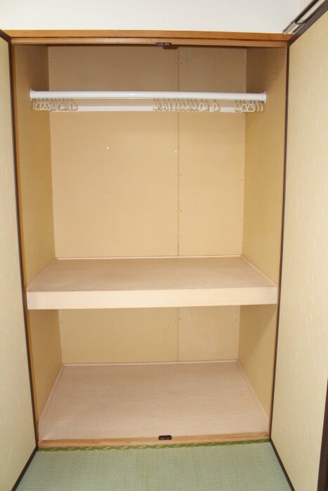 物件内観写真15　(収納)