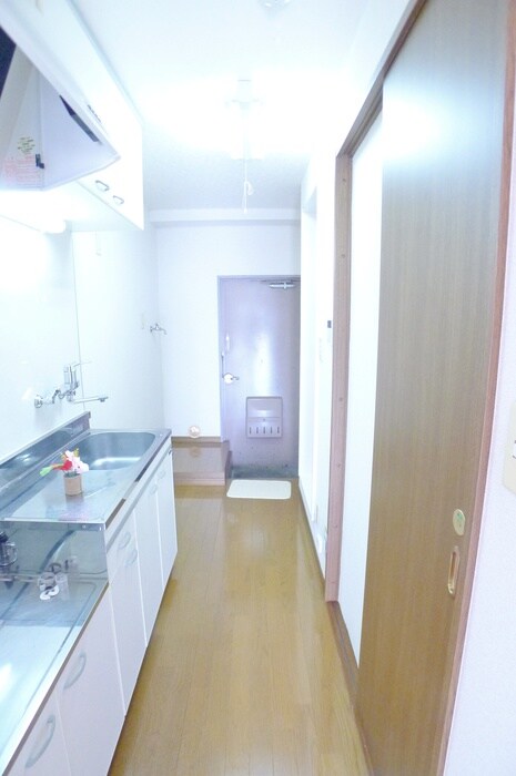 物件内観写真19　(廊下)