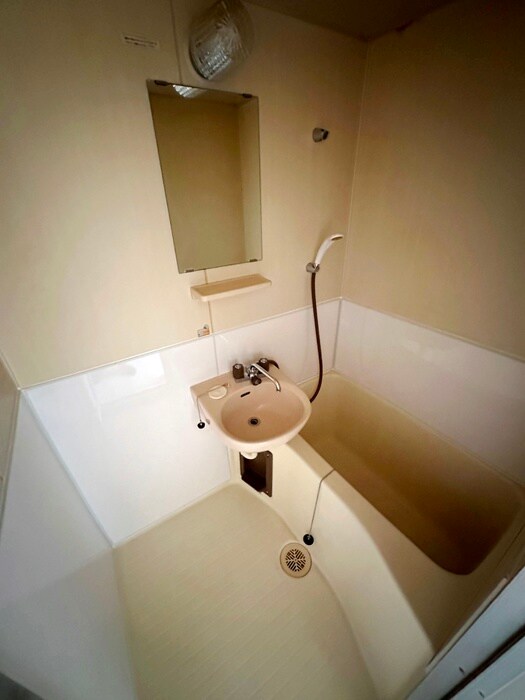 物件内観写真8　(バス／シャワールーム等)