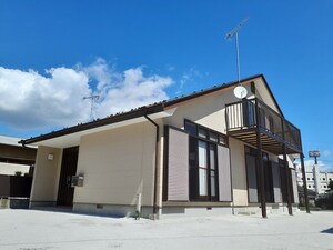 小八幡貸家外観写真