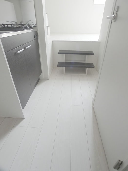 物件内観写真17　(廊下)