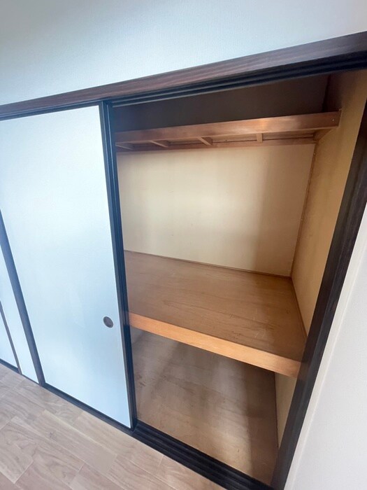 物件内観写真16　(収納)