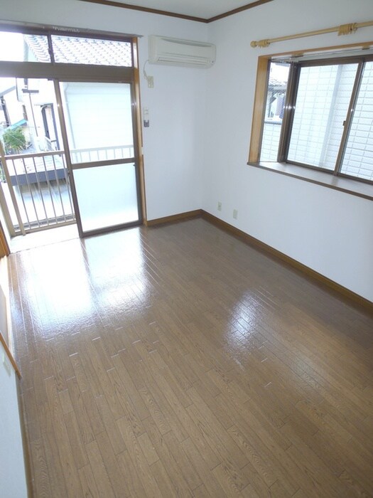 物件内観写真5　(ベランダ・バルコニー)