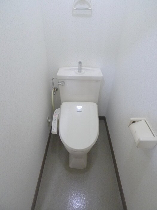 物件内観写真9　(トイレ)