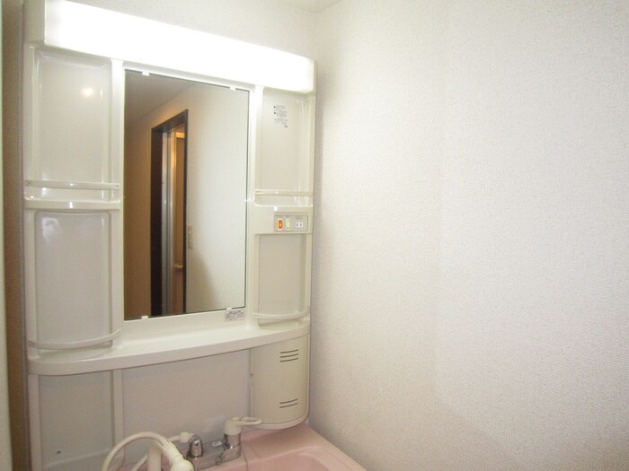 物件内観写真9　(洗面)