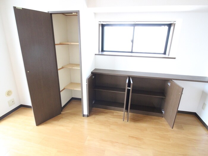 物件内観写真19　(収納)