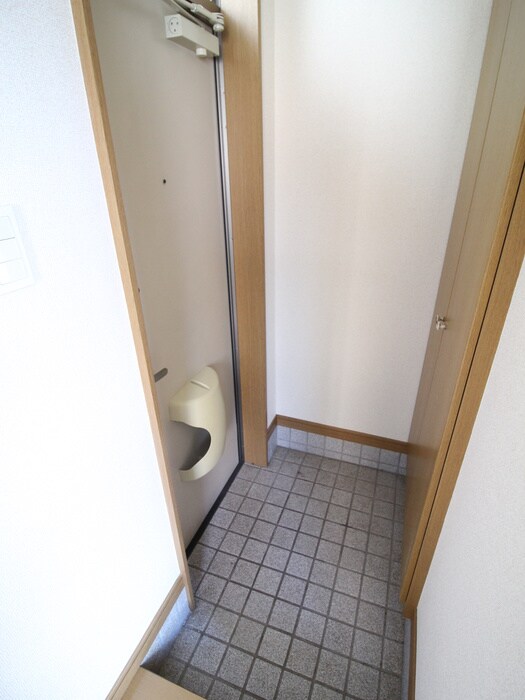 物件内観写真20　(玄関)