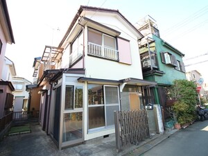 押目貸家外観写真