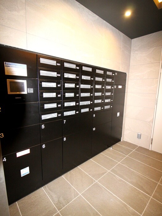 物件外観写真6　(建物設備)