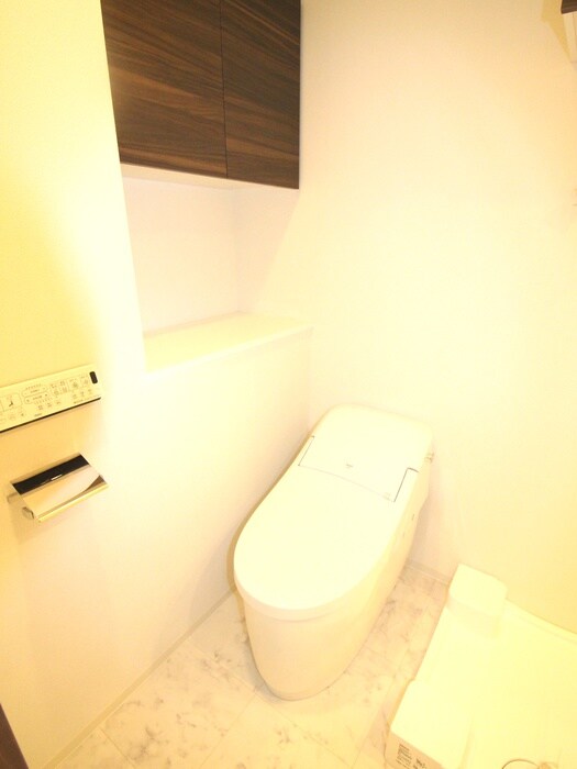 物件内観写真14　(トイレ)