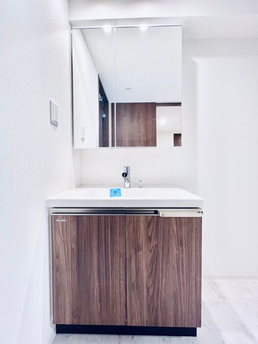 物件内観写真14　(洗面)