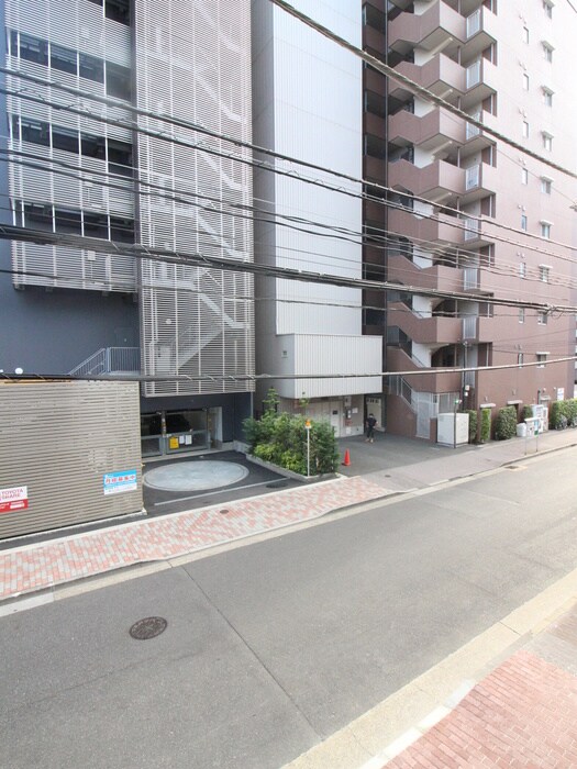 物件内観写真16　(室内からの展望)