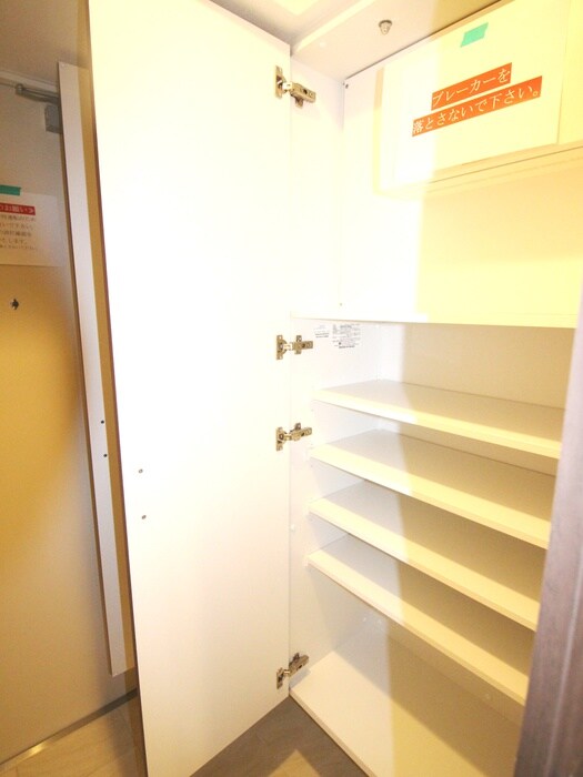 物件内観写真19　(靴箱)