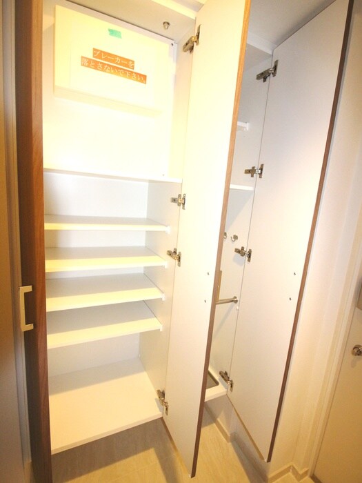 物件内観写真20　(靴箱)