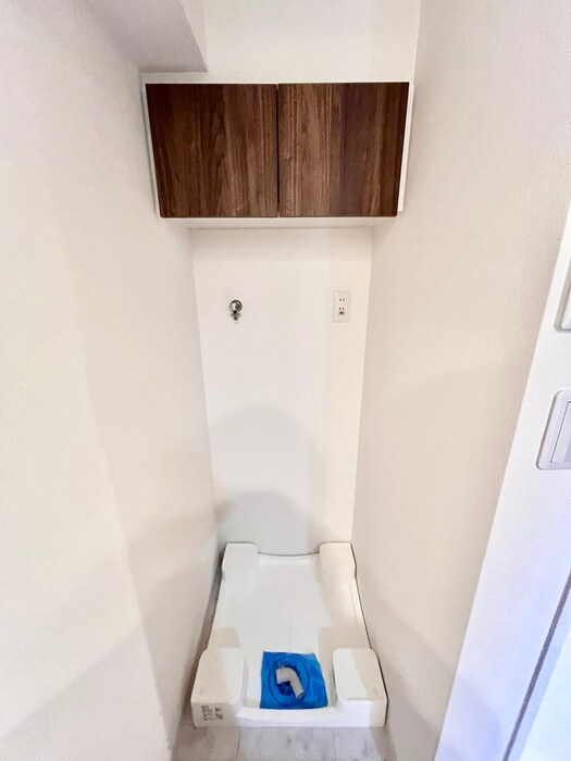 物件内観写真21　(洗濯機置場)