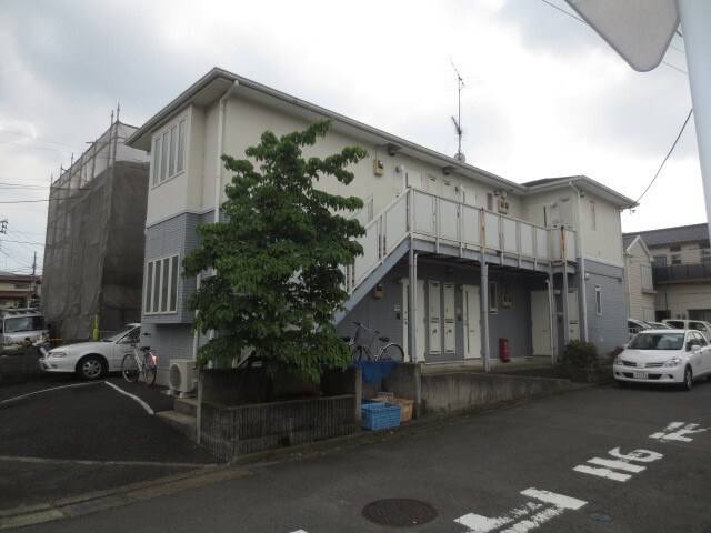 物件外観写真4　(エントランス部分)