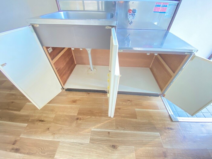 物件内観写真13　(収納)