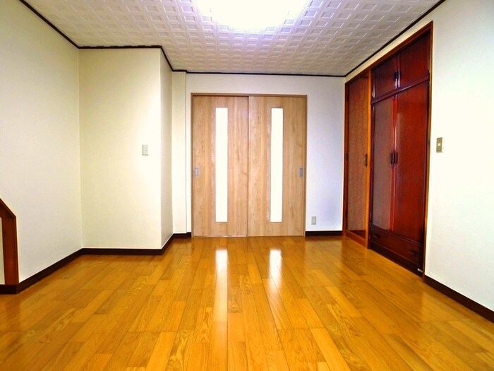 物件内観写真12　(居室)