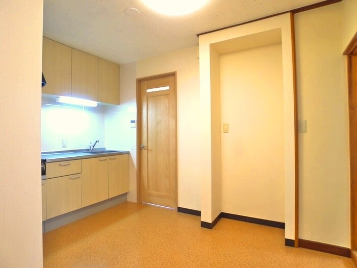 物件内観写真13　(居室)