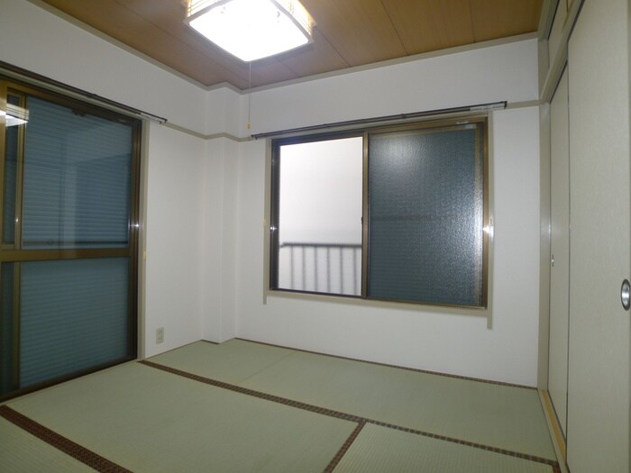 物件内観写真12　(居室)