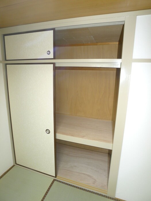 物件内観写真17　(収納)