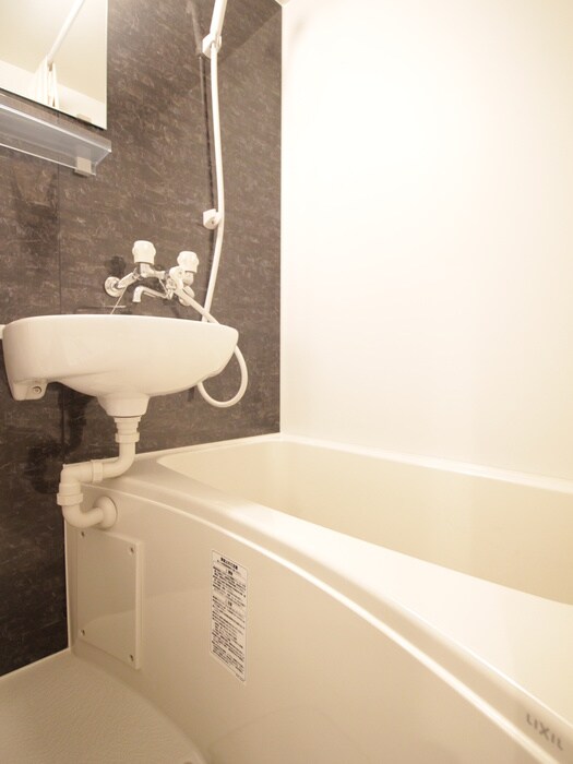 物件内観写真9　(バス／シャワールーム等)