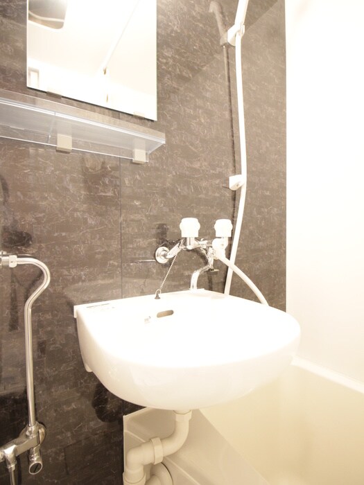 物件内観写真13　(洗面)