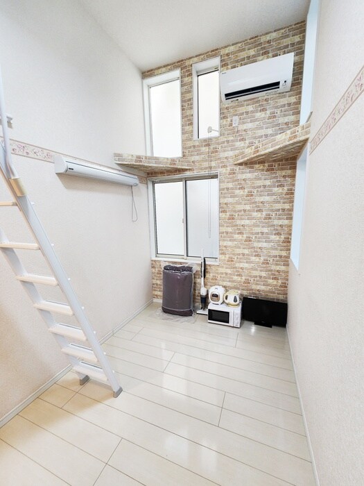 物件内観写真17　(居室)