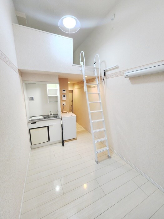 物件内観写真18　(居室)