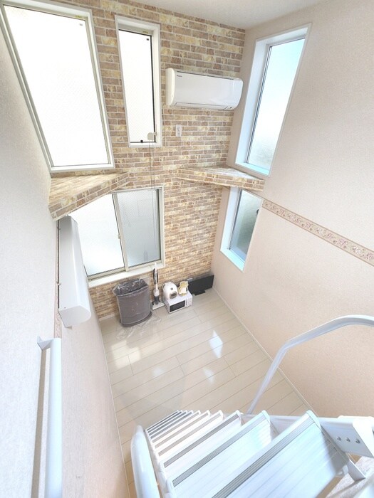 物件内観写真19　(居室)